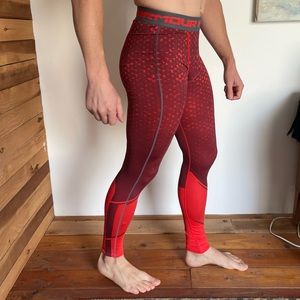 Mens UnderArmour Tights - Red - Medium - rare